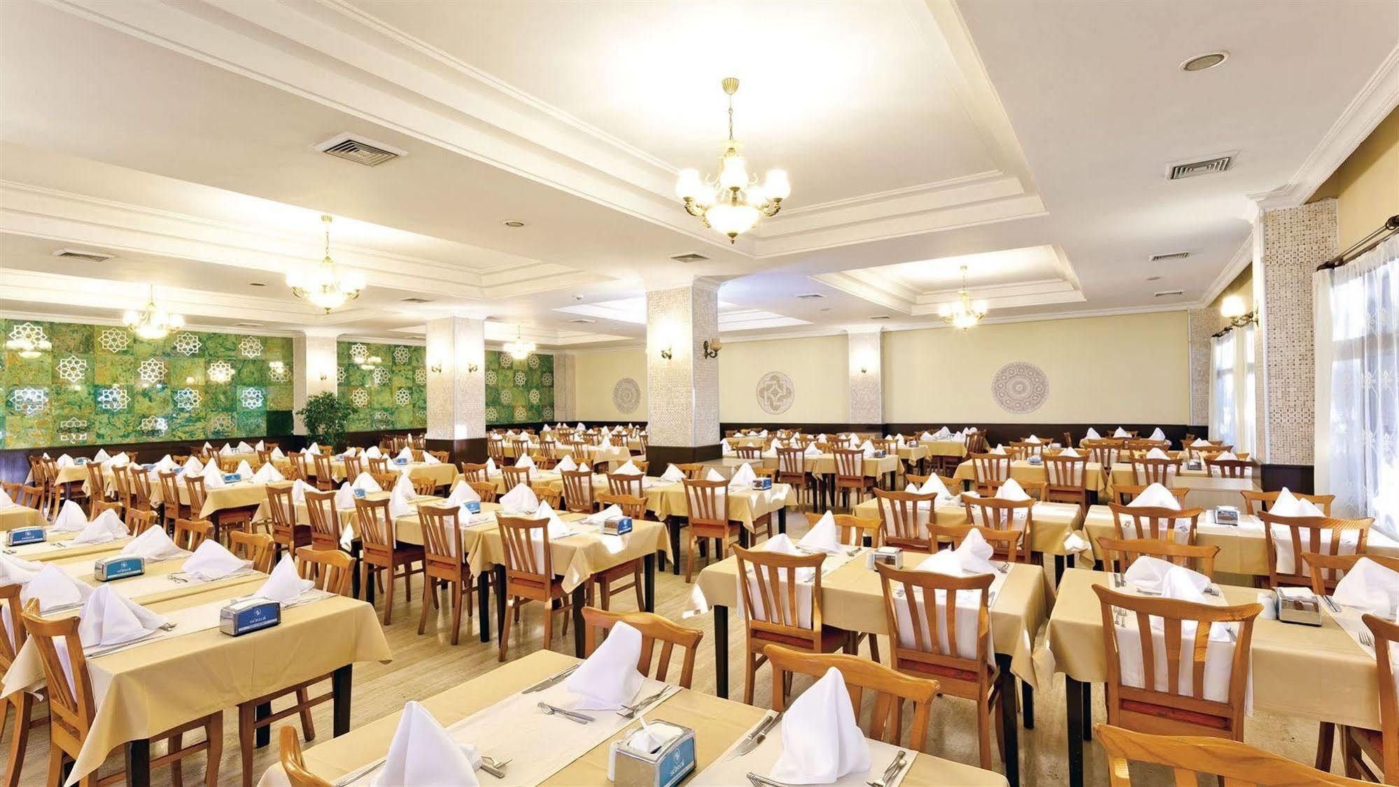 Sural Garden Hotel Side Bagian luar foto